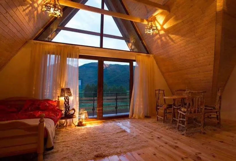 استراحتگاه Etno Selo Montenegro   Campsite