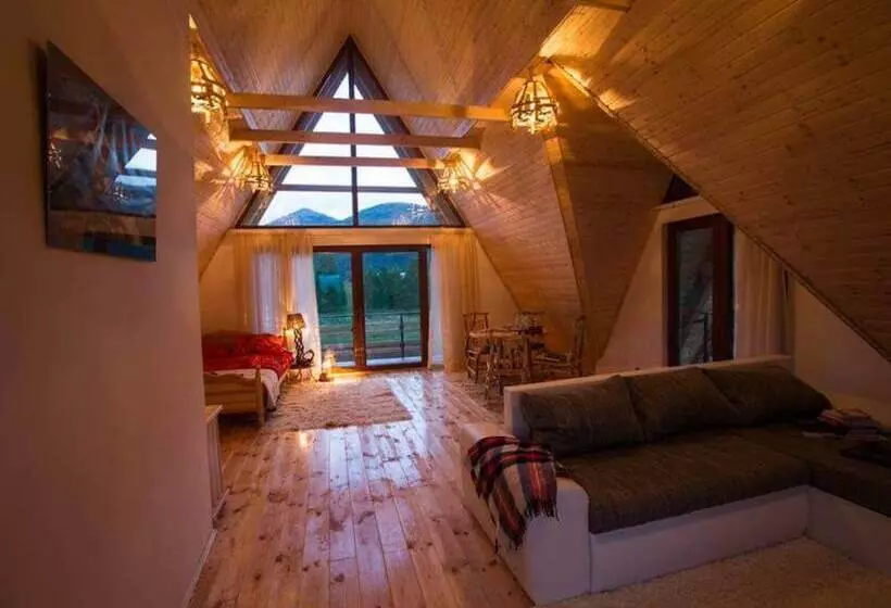 استراحتگاه Etno Selo Montenegro   Campsite
