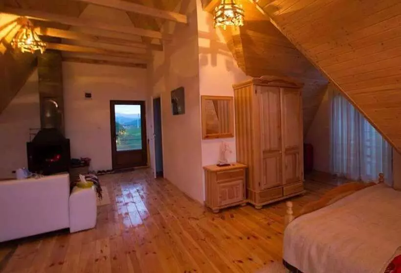استراحتگاه Etno Selo Montenegro   Campsite