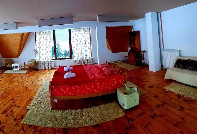 استراحتگاه Etno Selo Montenegro   Campsite