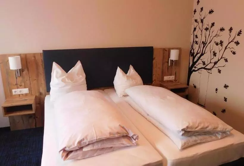 Retkeilymaja Gasthof Grüner Baum