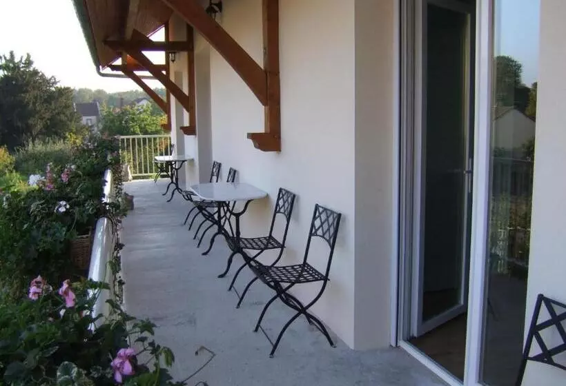 Aamiaismajoitus (B&B) Chambre D Hotes Champagne Laval Louis