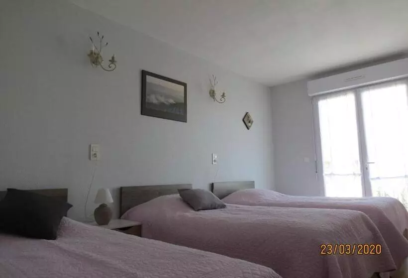 Aamiaismajoitus (B&B) Chambre D Hotes Champagne Laval Louis