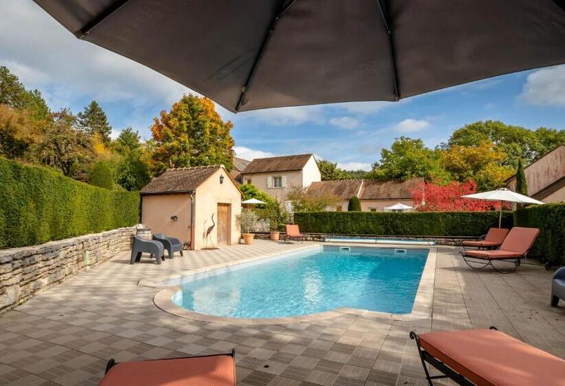 مبيت وإفطار Domaine De La Combotte