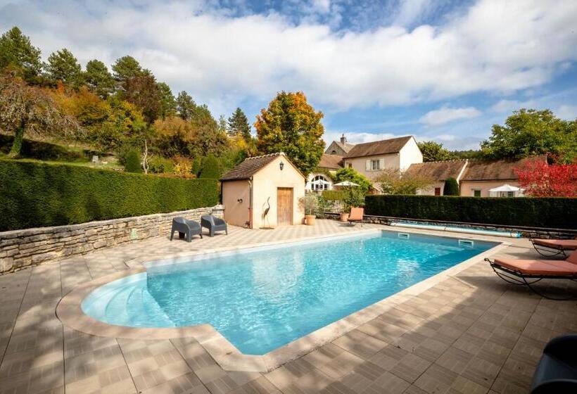 مبيت وإفطار Domaine De La Combotte