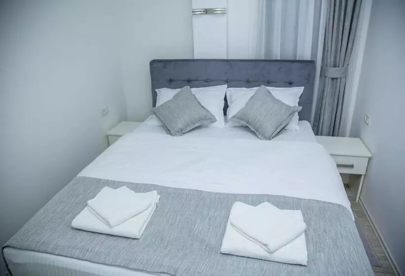 تختخواب و صبحانه Mark S Palace