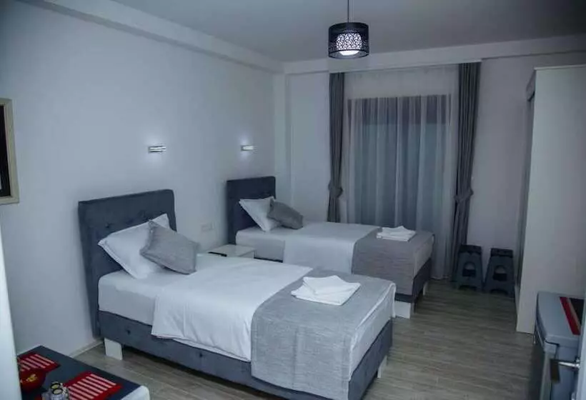 تختخواب و صبحانه Mark S Palace