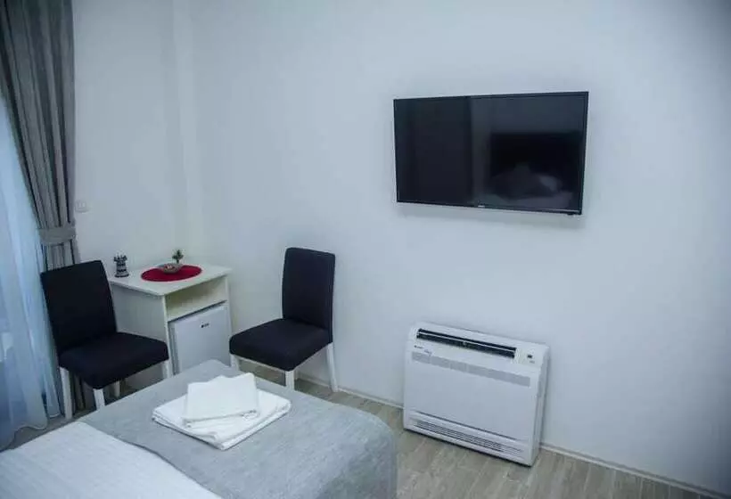 تختخواب و صبحانه Mark S Palace