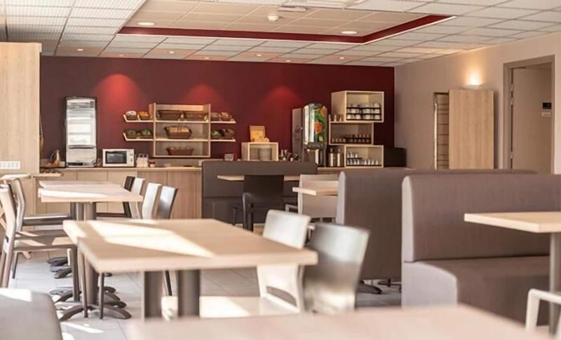 ホテル Ace Hôtel Paris Sud Villabe