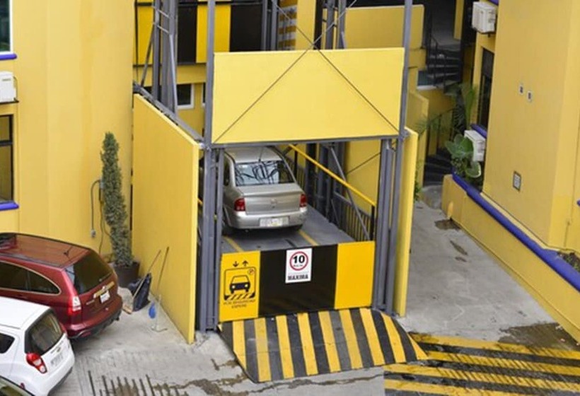 فندق Paradise Inn