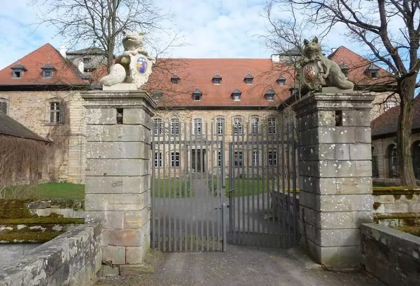 Majatalo Ferienzimmer Im Schloss Burgpreppach