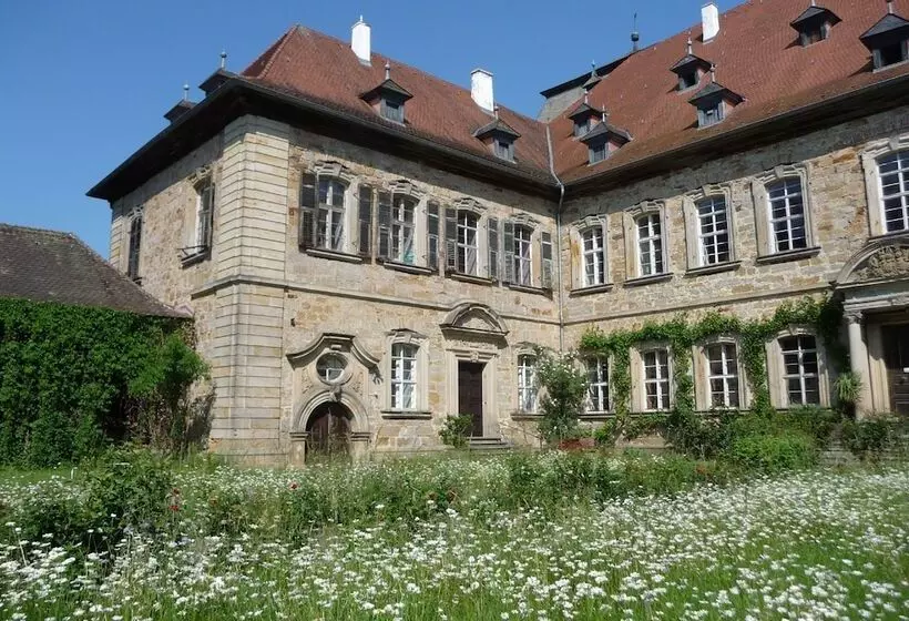 Majatalo Ferienzimmer Im Schloss Burgpreppach
