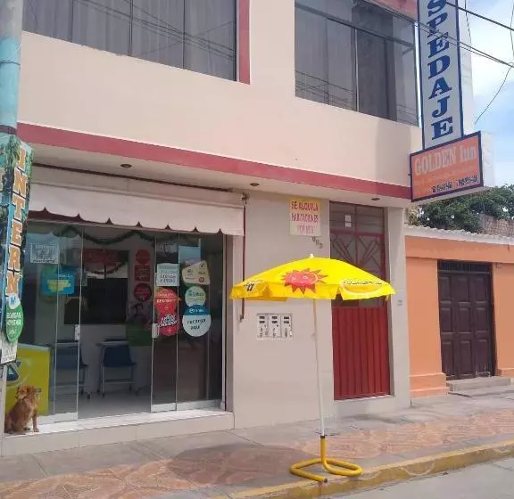 پانسیون Hospedaje Golden Inn