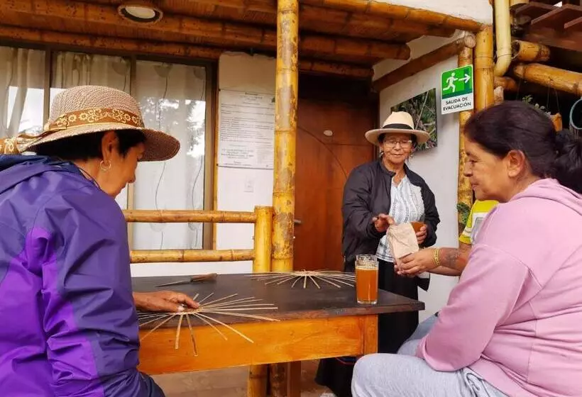 Retkeilymaja Posada Rural Casa Del Aire