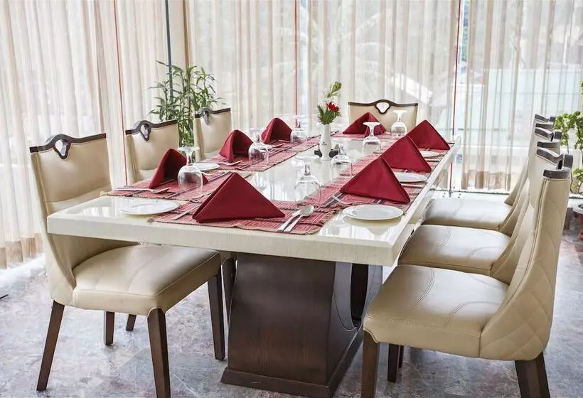 Grand Palace Hotel & Resorts Rangpur