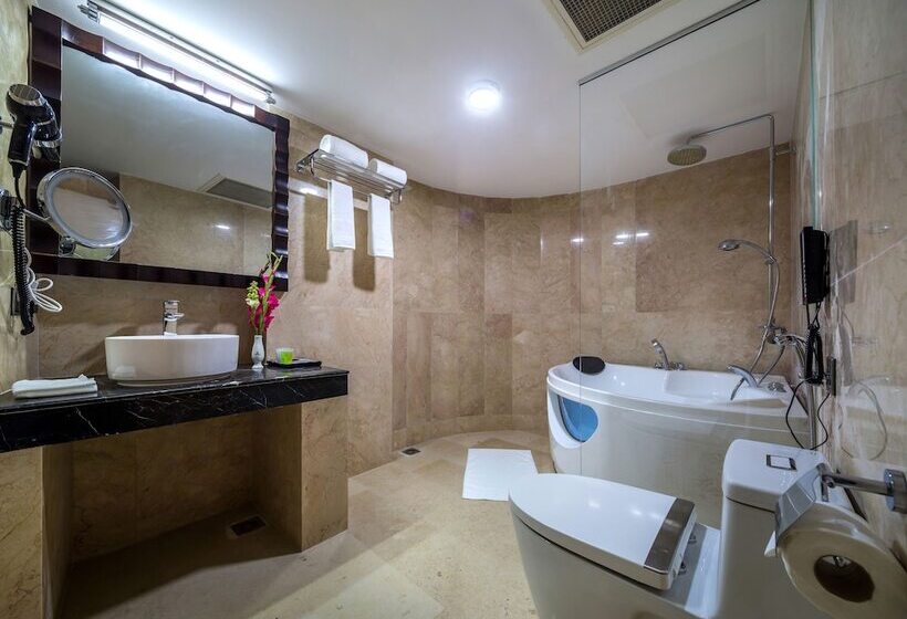 Grand Palace Hotel & Resorts Rangpur