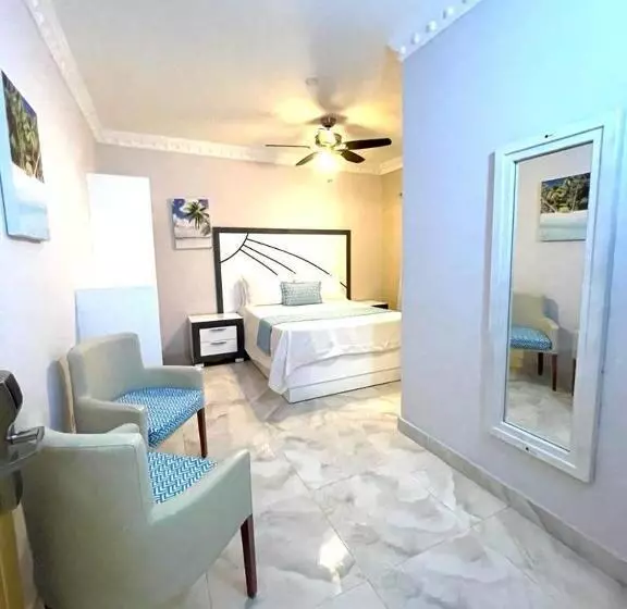 هتل Sand Bay