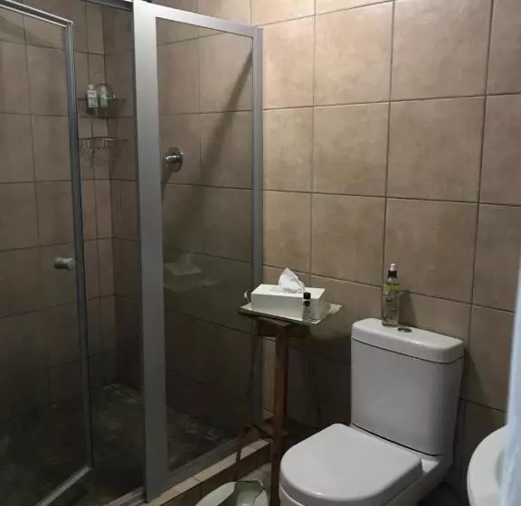 ペンション Makoadi Farms Guesthouse