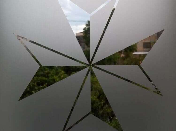 פנסיון Squadron Base