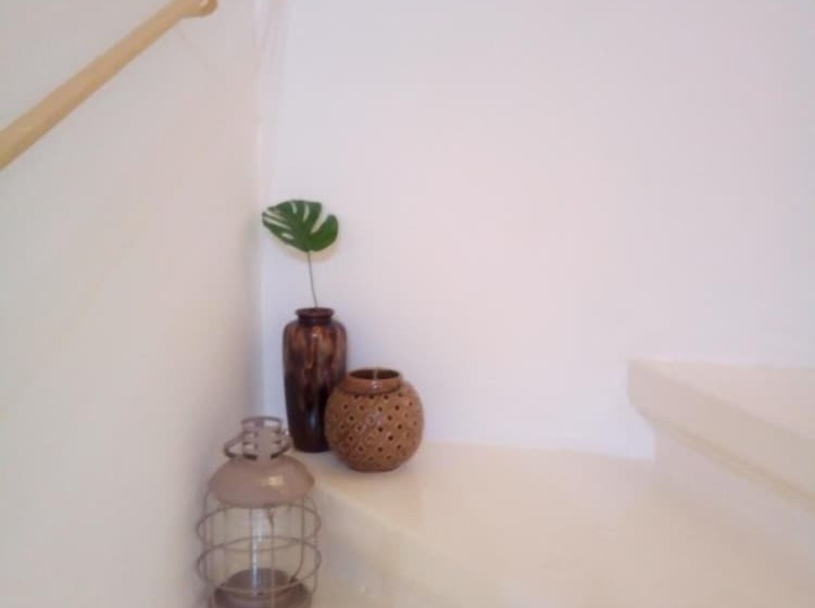 פנסיון Squadron Base