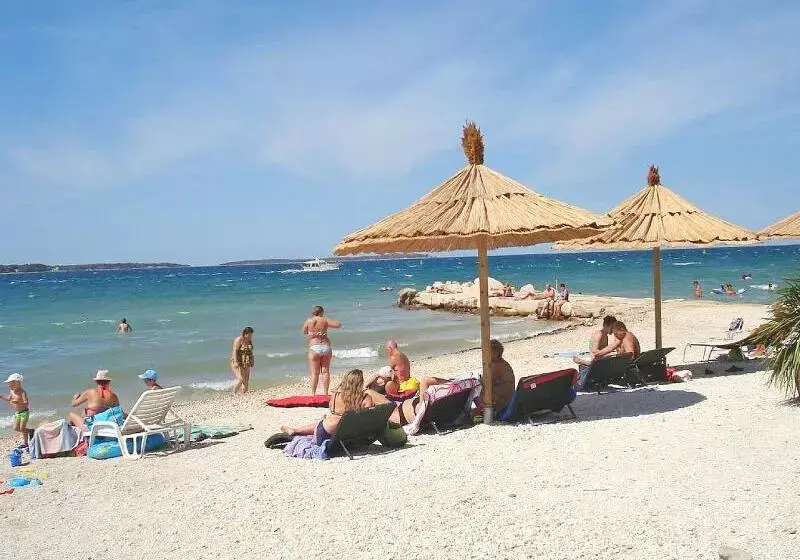 هتل Apartments Predrag