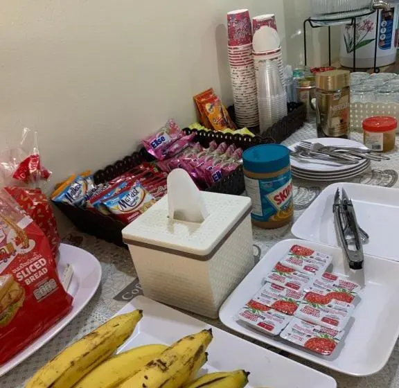 هتل Uncle Yo House