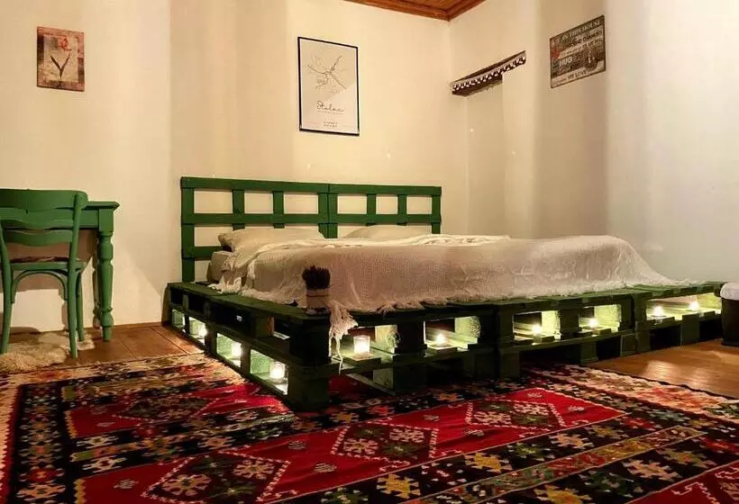 هاستل National Monument Mehmedbasica Kuca
