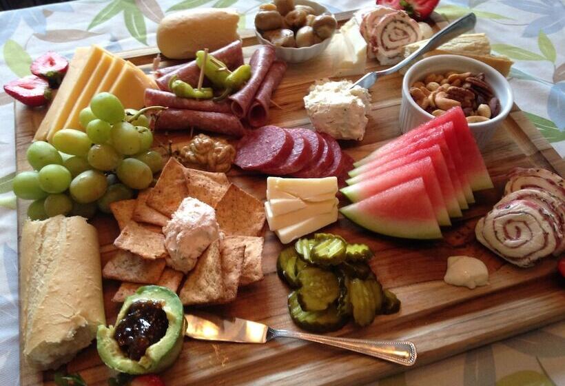 צימר Acadia Bay Inn