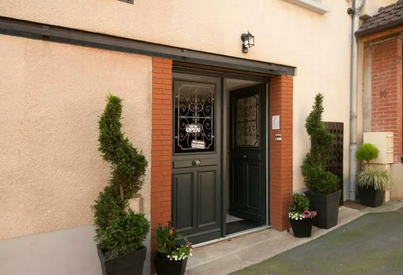 ベッドアンドブレックファースト Le Logis Aux Bulles