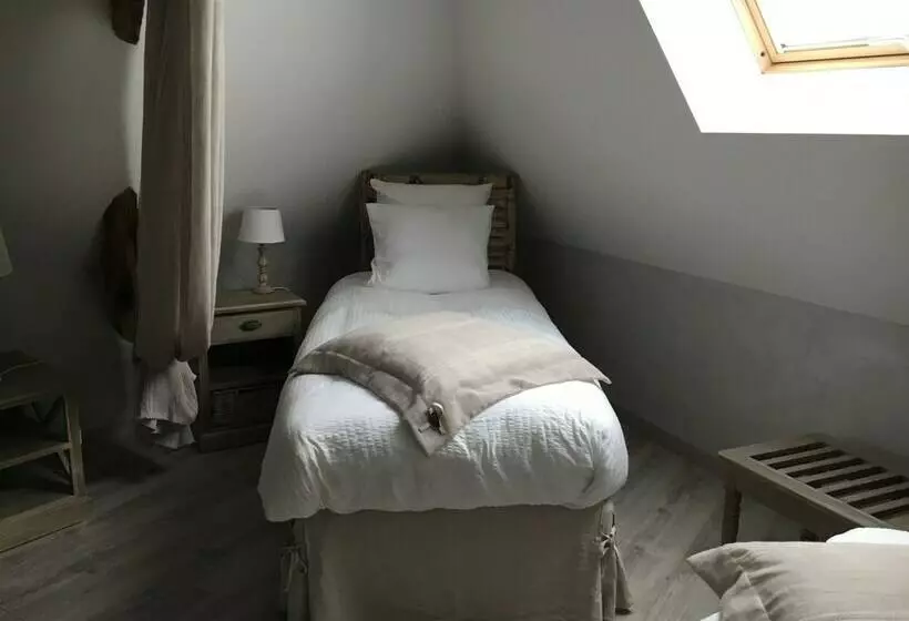 ベッドアンドブレックファースト Le Logis Aux Bulles