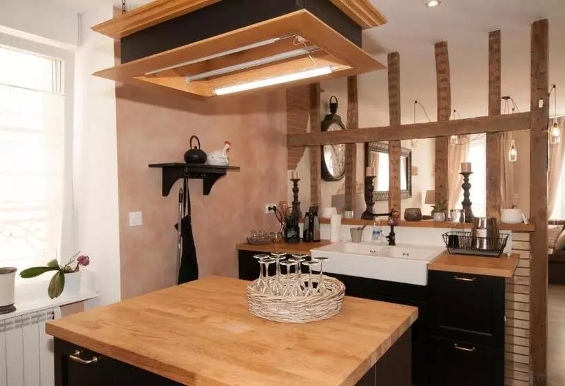 ベッドアンドブレックファースト Le Logis Aux Bulles