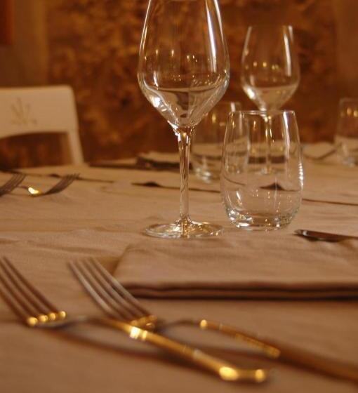 فندق Agriturismo La Paterna