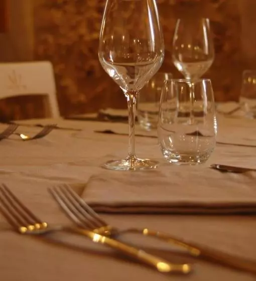 ホテル Agriturismo La Paterna