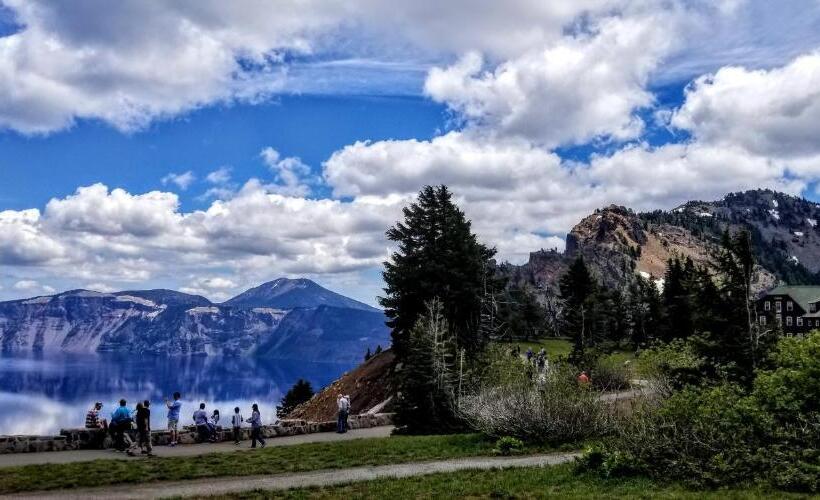 Отель Resort At Eagle Point Golf Club Lodging