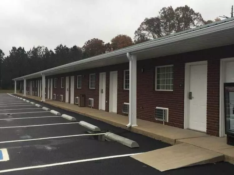 Motelli Deerfield Inn New Johnsonville