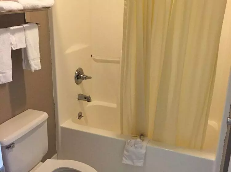 Motelli Deerfield Inn New Johnsonville