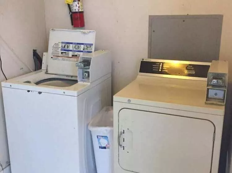 Motelli Deerfield Inn New Johnsonville