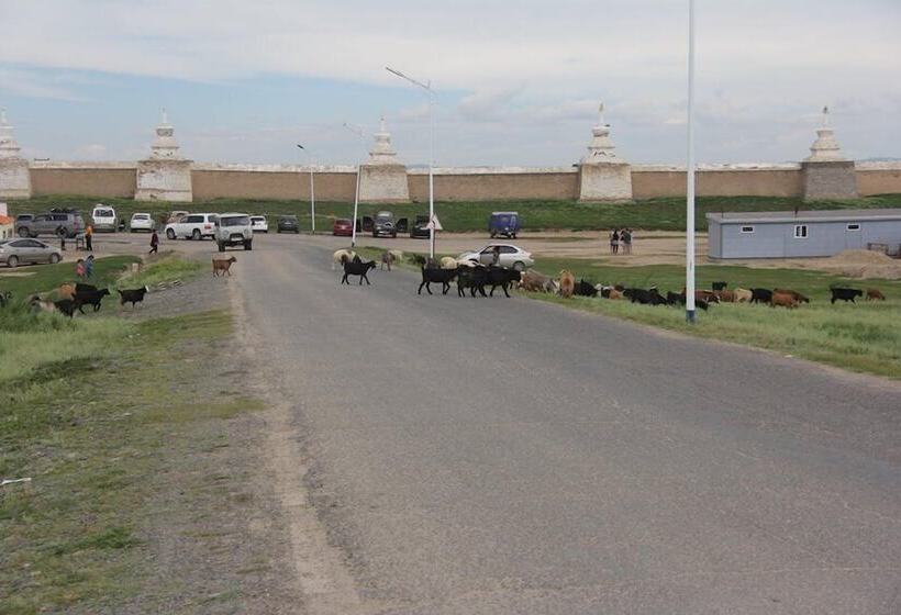 پانسیون Gaya S Guest House