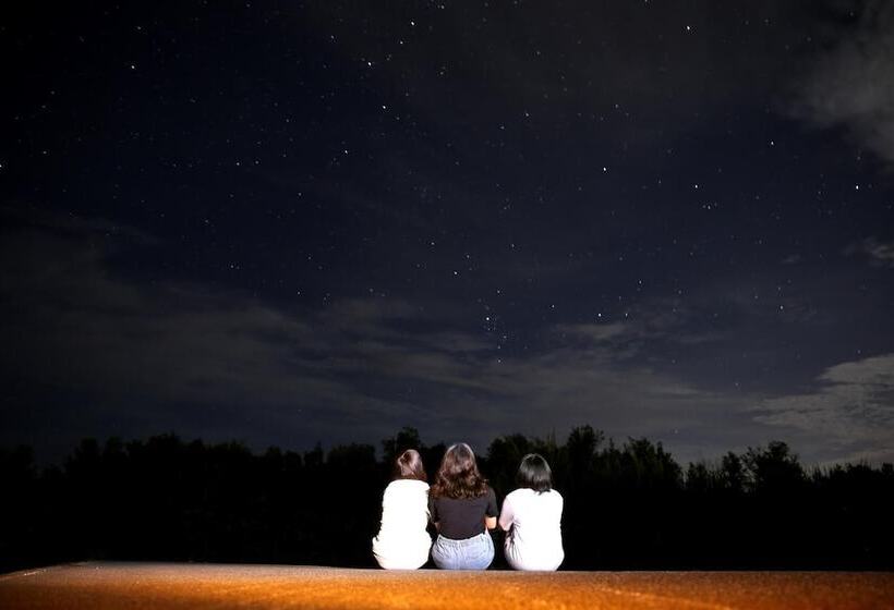 Пансион Guest House Long Island   Hostel