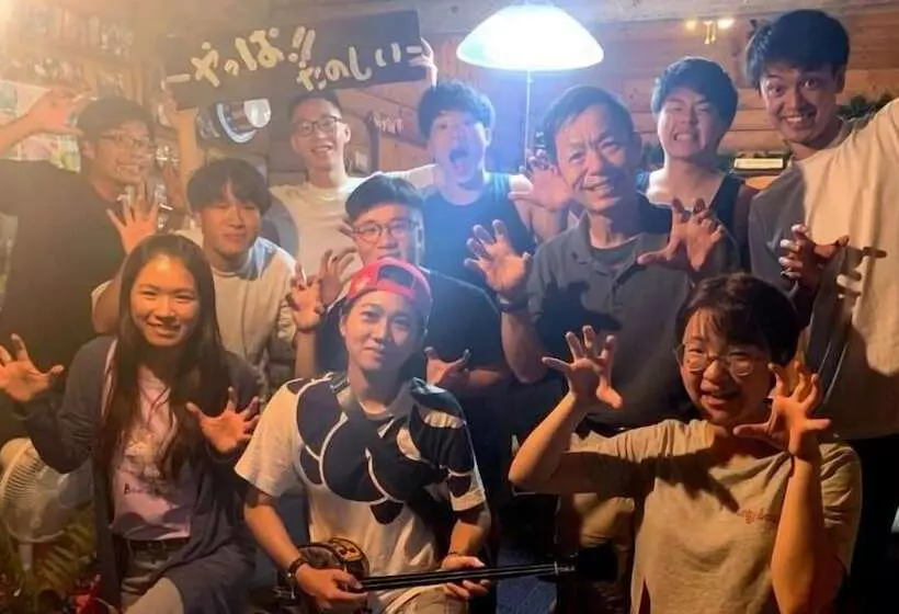 ペンション Guest House Long Island   Hostel