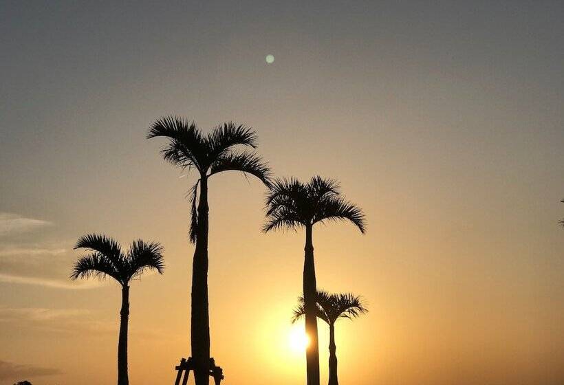 Пансион Guest House Long Island   Hostel