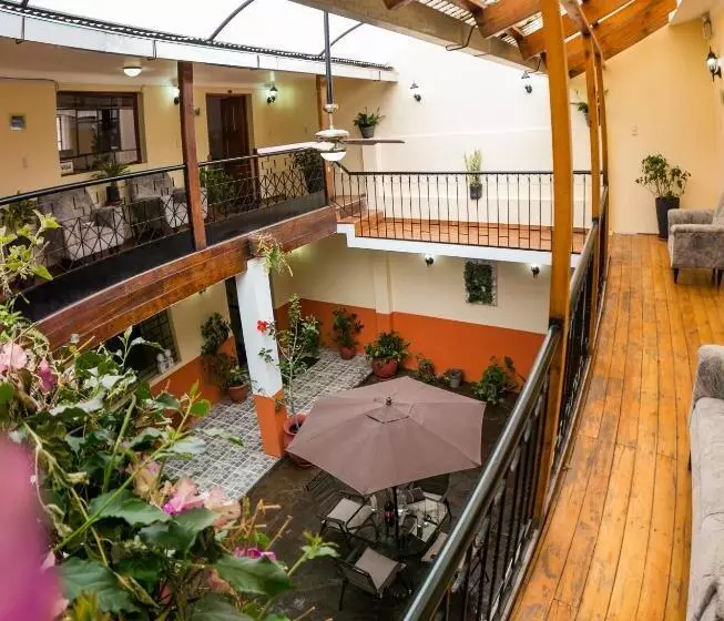 پانسیون Los Laureles