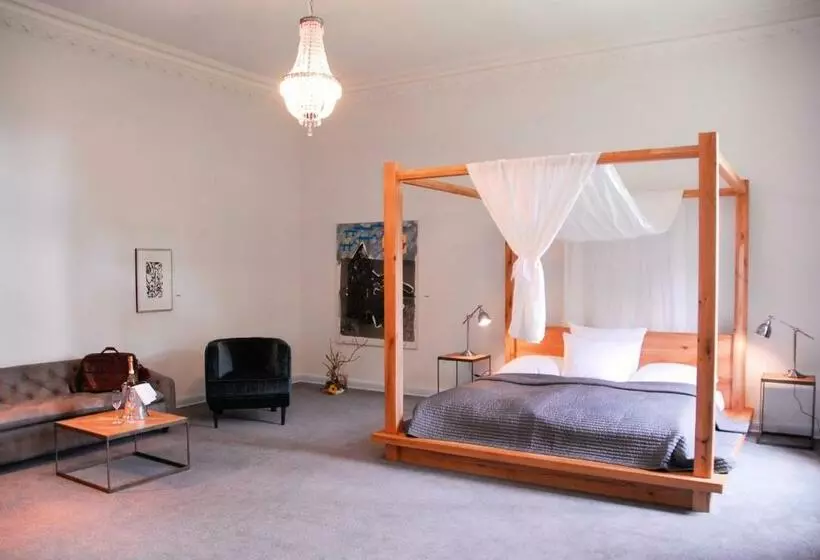 Romantik Hotel Schloss Reichenow