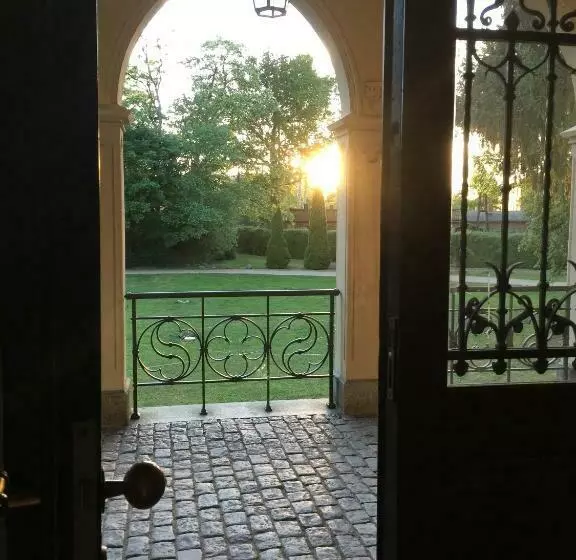 Romantik Hotel Schloss Reichenow