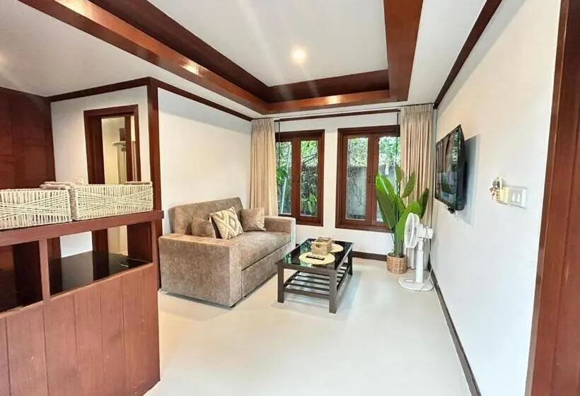 リゾートホテル Kaya Mani Villas