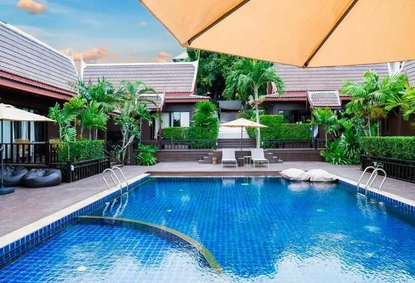 リゾートホテル Kaya Mani Villas