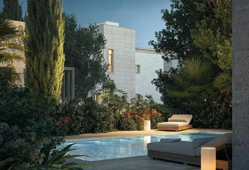 هتل Lantana Villas &
