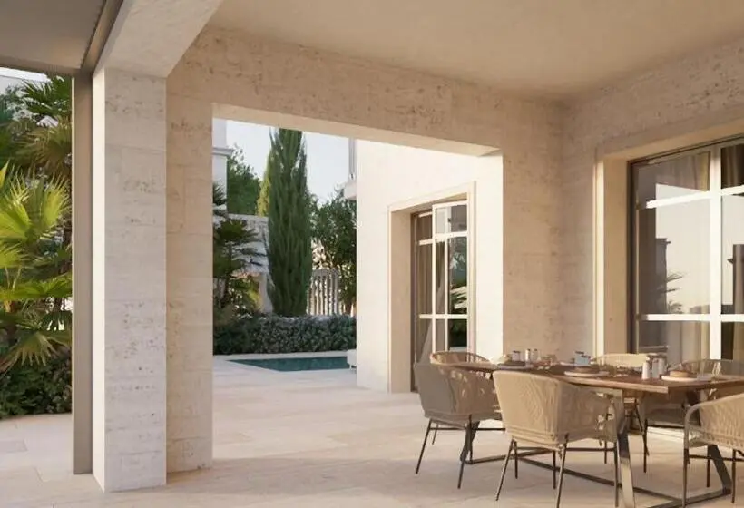 هتل Lantana Villas &