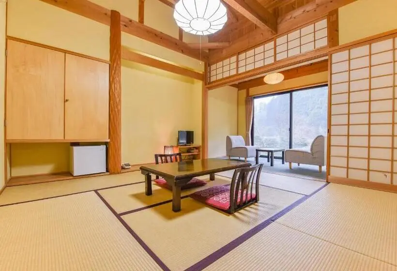 Hirayama Onsen Ryokan Kadoya