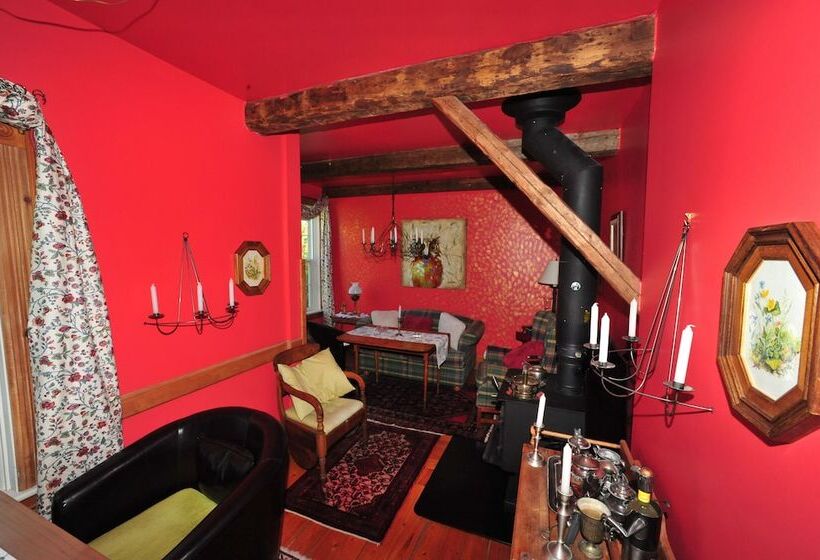 فندق صغير Little Shemogue Inn